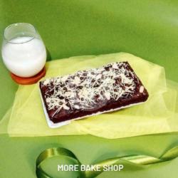 Fudgy Brownies Almond Choco Cheese Medium