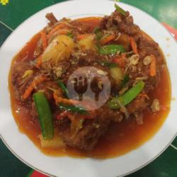 Ayam Goreng Asam Manis ( Mangga, Nenas, Semboi)