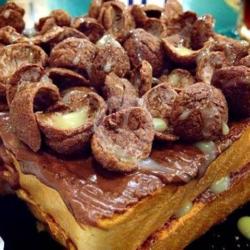 Roti Bakar Choco Crunch Coklat Susu ( Box Thinwall )