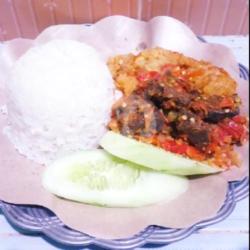 Nasi Sambal Paru Lauk Telur