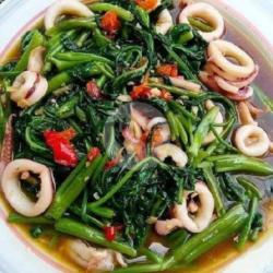 Cah Kangkung Cumi Asin