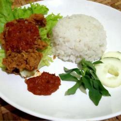 Ayam Gepuk Sambel Setan