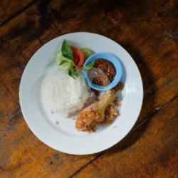 Nasi Ayam Goreng Panas