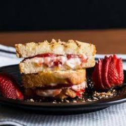 Roti Bakar Tawar Moza Stoberry