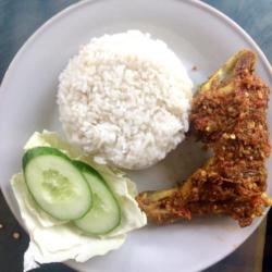 Nasi Ayam Penyet Terong Tempe Tahu