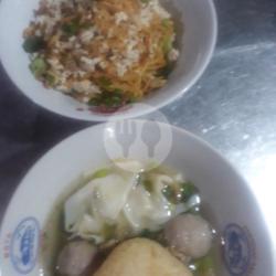 Mie Yamien  Bakso Pangsit  Tahu