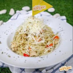 Sphagetti Mama Muda (aglio Olio)