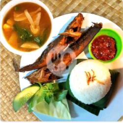 Paket Lele Goreng   Sayur Asam