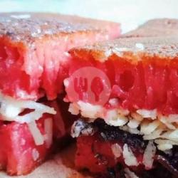 Martabak Manis Red Velvet Ketan Keju