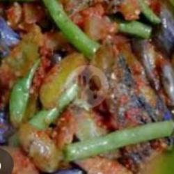 Balado Terong Ungu Campur Buncis