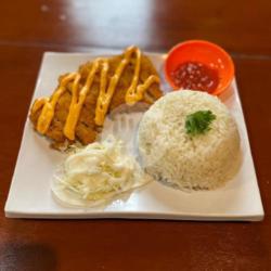 Nasi Chicken Katsu Saus Keju