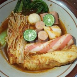 Suki Tomyum 1