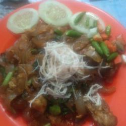 Mie Tiow Sosis