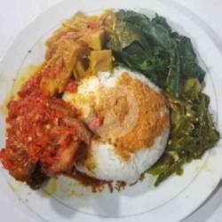 Nasi Ayam Balado Padang