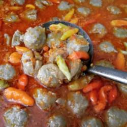 Pentol Kuah Pedas