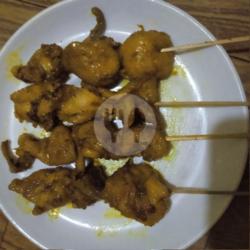 Sate Kulit Ayam Maknyos