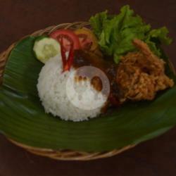 Ayam Geprek Lada Hitam