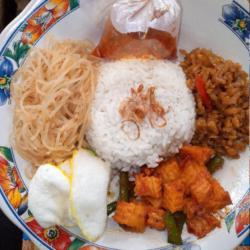 Nasi Uduk Kentang Balado