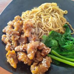 Mie Baru Chicken Saos Manis