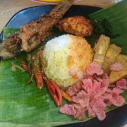 Paket : Gratis Tempe Crispy  Nasi Ikan   Ayam Bakar/goreng