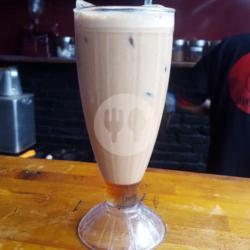 Cappucino Caramel Panas / Dingin