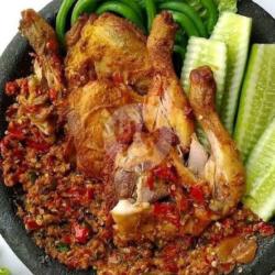 Ayam Penyet Pedas