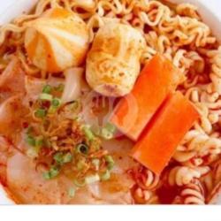 Seblak Korean Food Komplit(dumping,bakso Ikan,cikuwa,fisrool,crabstik,telur Puyuh,ceker,bakso,sayap