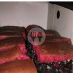 Martabak Manis Redvelvet Coklat Susu