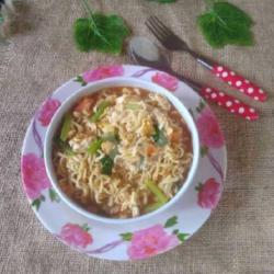 Mie Godok Melotot Special