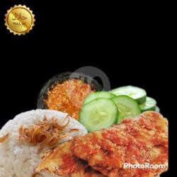 Telur Geprek Bonus Nasi