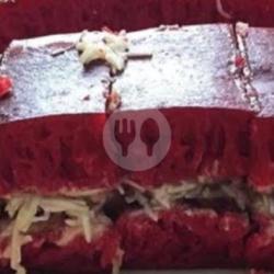 Red Velvet Keju Wijen Susu