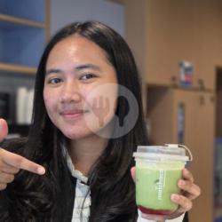 (new) Strawberry Matcha Latte