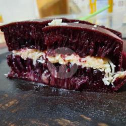 Martabak Bangka Red Velvet Keju