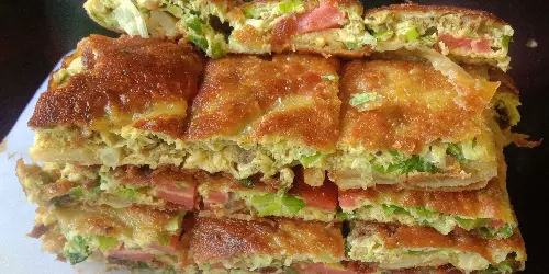 Martabak Espana, Sumbersari