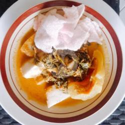 Lontong Sayur Kikil