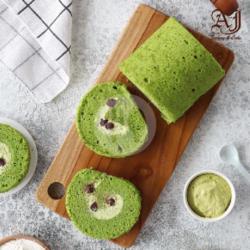 Roll Cake Matcha Bean 15 Cm