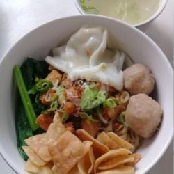 Mie Ayam Pangsit Kuah   Goreng