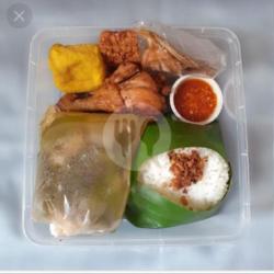 Nasi Sayur Asem Tahu Tempe  Ikan Asin