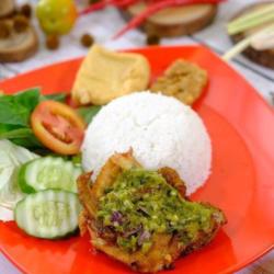 Ayam Penyet Cabe Ijo