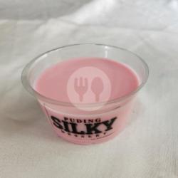 Puding Silky Strawberry