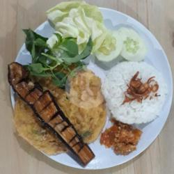 Nasi Uduk : Telor Terong Goreng