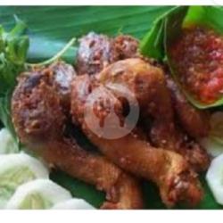 Pala Ayam Goreng(isi 4biji Sambal)