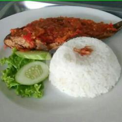 Ikan Mas Penyet   Nasi