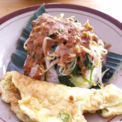 Nasi Pecel Bakmi Telur