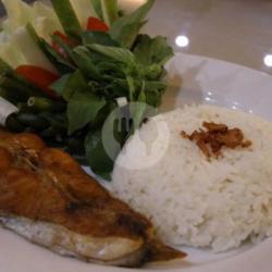 Nasi Ikan Patin Sambel