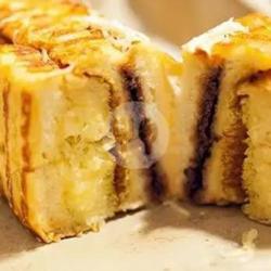 Roti Bakar Keju   Blueberry