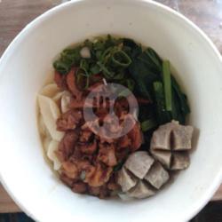 Pangsit Basah   Bakso