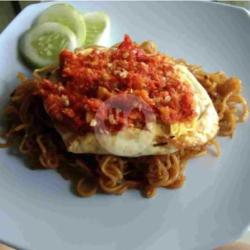 Indomie Goreng Telor Ceplok Penyet