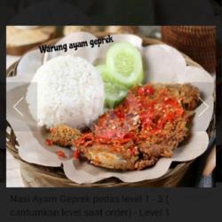 Nasi Ayam Geprek   Pop Ice Kocok