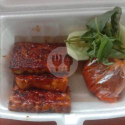 Tempe Tahu Bakar Sambal Tomat